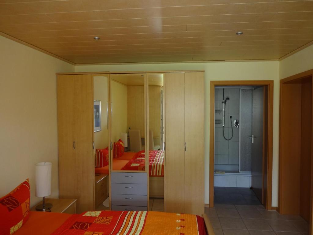 Ferienwohnung Latscha คัปเพล-กราเฟินเฮาเซน ภายนอก รูปภาพ