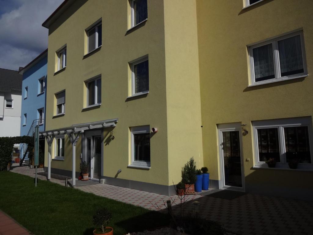 Ferienwohnung Latscha คัปเพล-กราเฟินเฮาเซน ภายนอก รูปภาพ