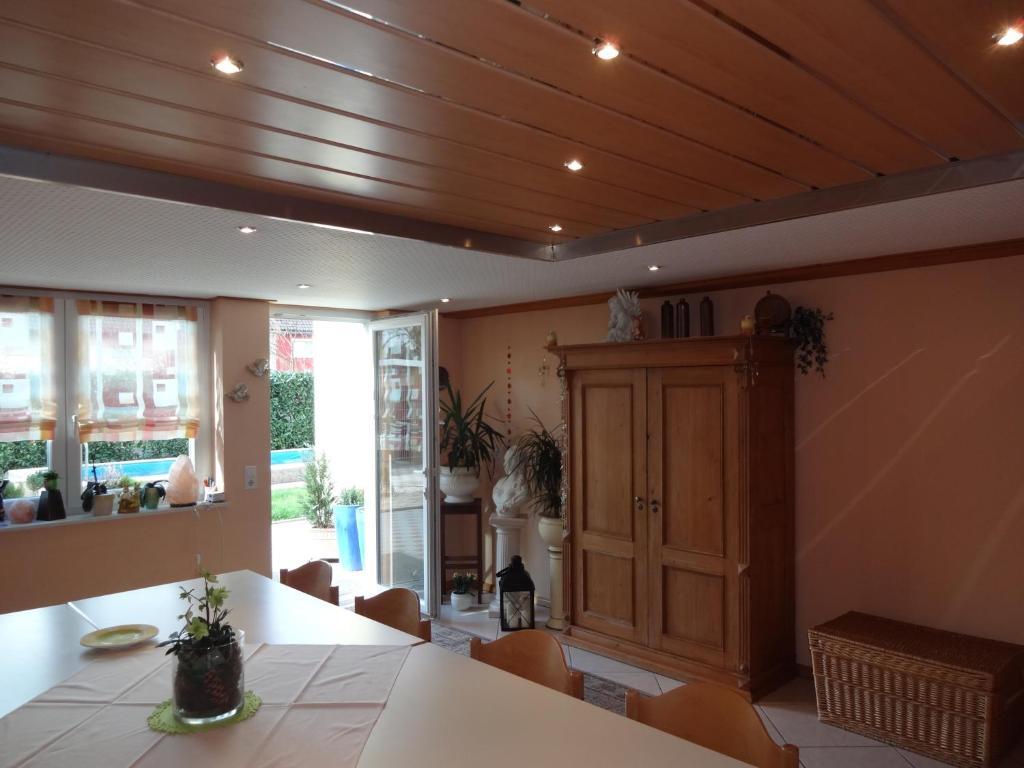 Ferienwohnung Latscha คัปเพล-กราเฟินเฮาเซน ภายนอก รูปภาพ