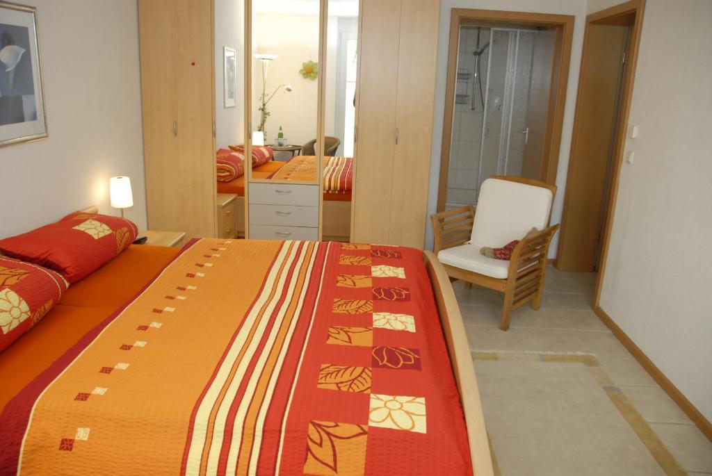 Ferienwohnung Latscha คัปเพล-กราเฟินเฮาเซน ภายนอก รูปภาพ